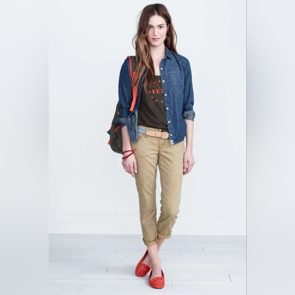 EUC Feed USA + Target Chambray Shirt